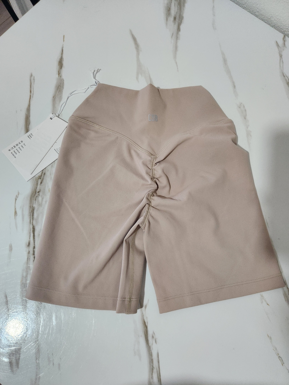 CSB Invisible Scrunch Shorts 5" in Fawn - Picture 4 of 5